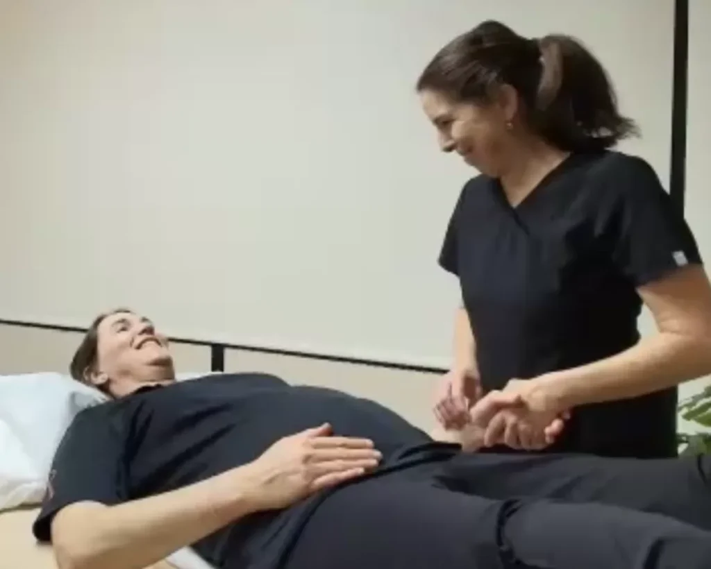 Michele Pulse-taking-for-pregnant-patient300dpi